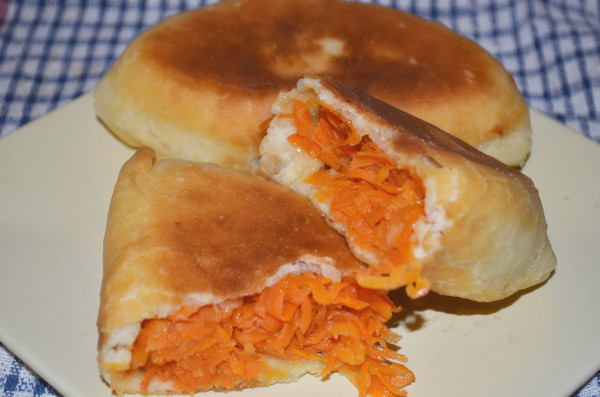 Пирожки с морковкой и капустой в духовке пошаговый рецепт Пирожки с морковкой и капустой в духовке пошаговый рецепт