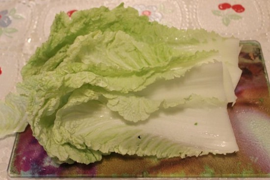 салат с пекинской капустой и зеленым горошком - китайская капуста