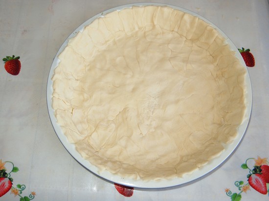 сформировать края пирога