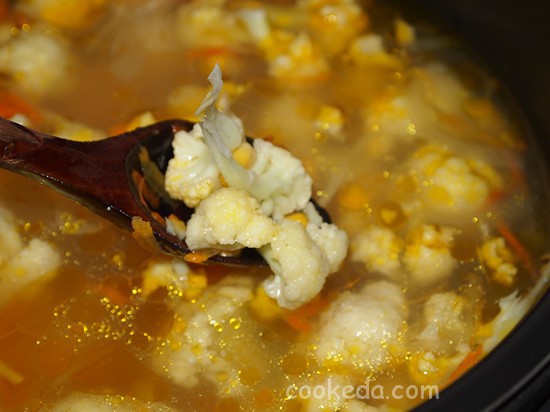 Суп в мультиварке из цветной капусты и кукурузы-15