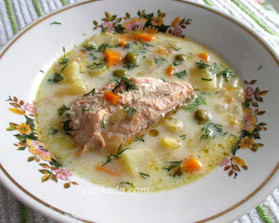 Суп из красной рыбы в мультиварке